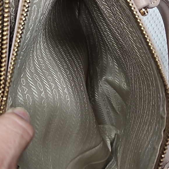 PRADA SAFFIANO GALLERIA  TOP HANDLE TOTE -PINK BEIGE - Picture 13 of 14